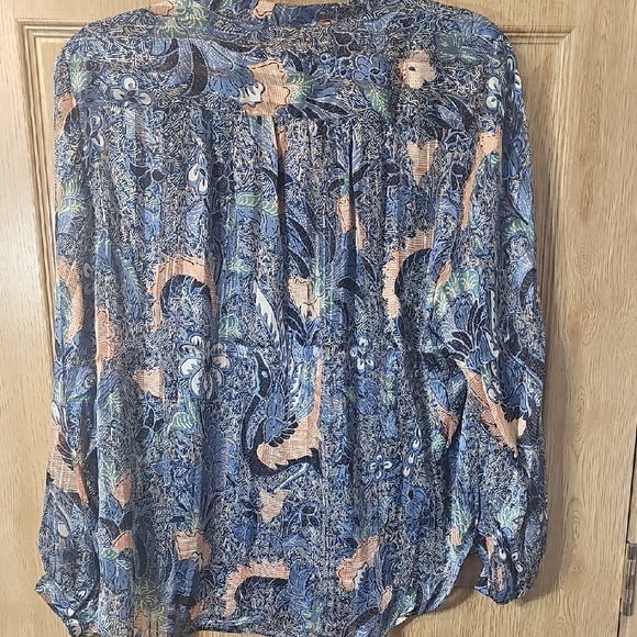 Stylish Blue and Orange Floral Blouse - Picture 9 of 9